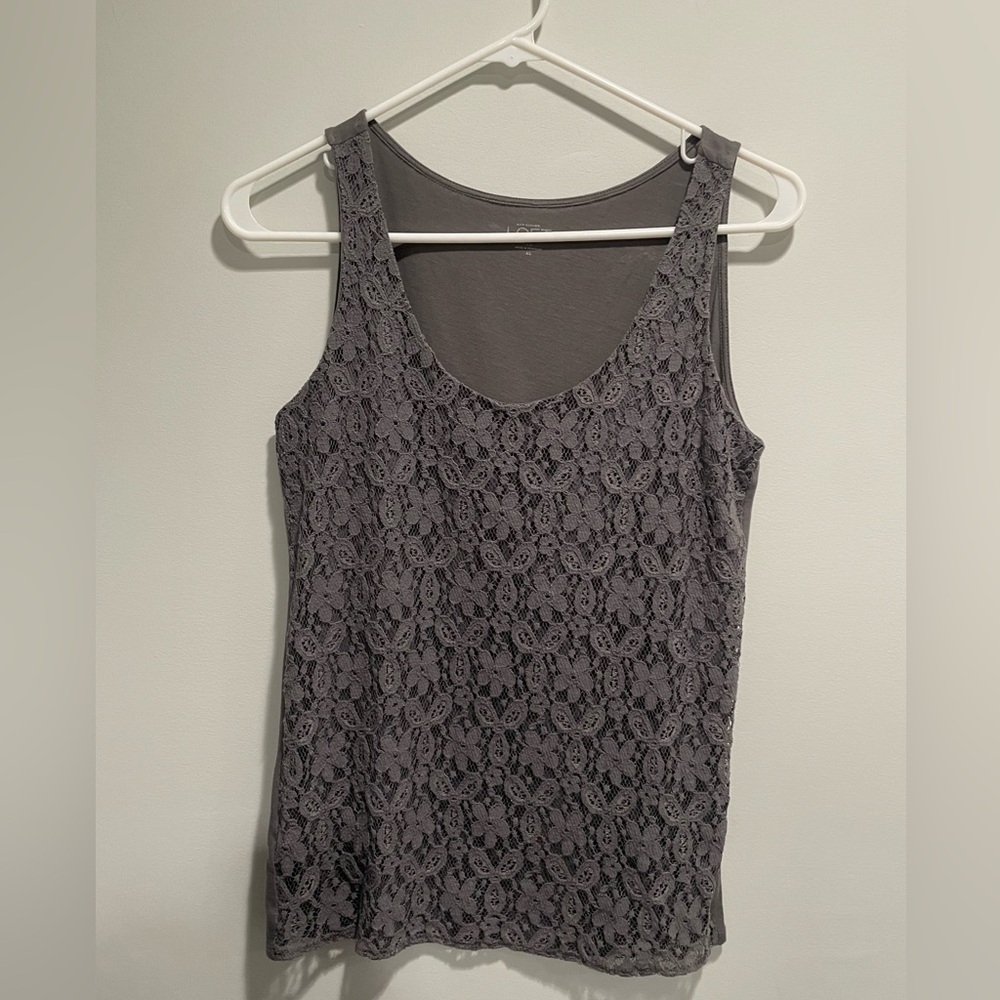{LOFT} gray tank top with lace overlay women's size XS